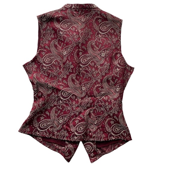 Passports by Pier 1 Imports Tapestry Paisley Vest Red Size Medium Burgundy Boho - Picture 8 of 9
